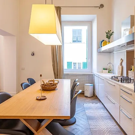 Chiodo Luxury 14 Apartment