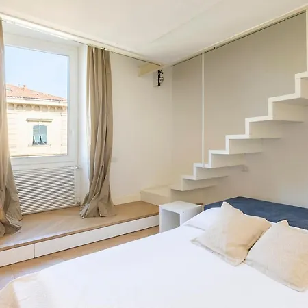 Chiodo Luxury 14 *